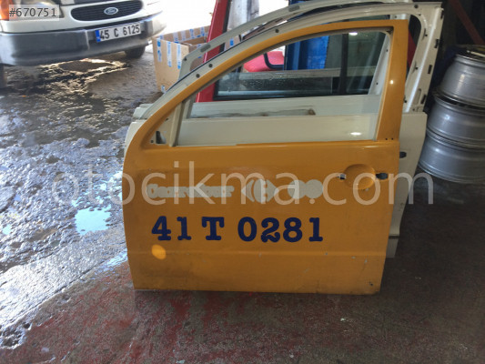 SKODA FABİA SOL ÖN KAPI VE TÜM ORJINAL ÇIKMA PARÇALAR
