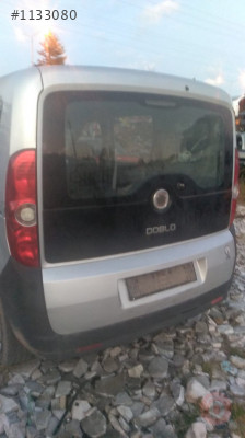 fiat doblo geniş aile çıkma dolu bagaj kapağı