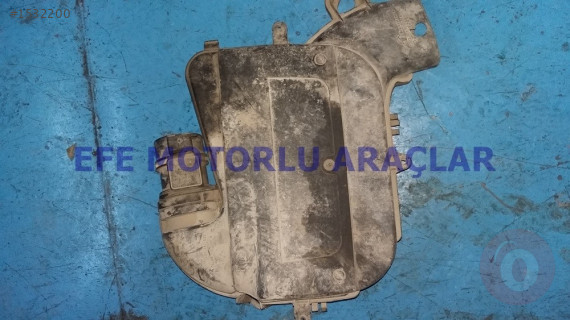Renault Trafic Hava Filtre Kutusu