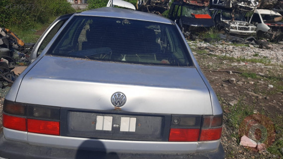 1997 volkswagen vento 1.9 turbo dizel çıkma bagaj kapağı