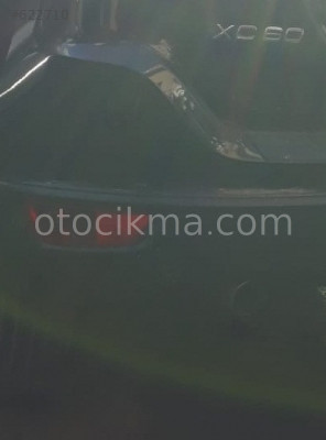 2010 VOLVO XC60 SOL SİNYAL LAMBASI ÇIKMA.