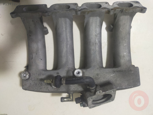 AUDİ A4 EMME MANİFOLDU 06B133223D