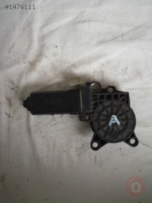 Hyundai Accent ön sağ cam motoru.ESGR 24404