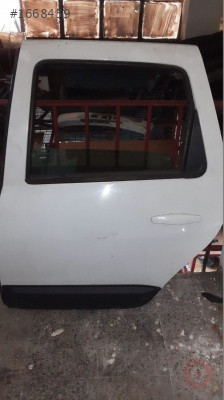 DACİA DUSTER ÇIKMA SOL ARKA KAPI