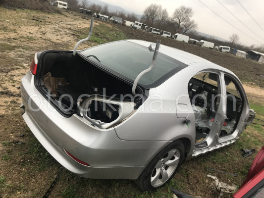 BMW E60 5.20 KESME SAĞ ARKA ÇAMURLUK GÜÇMANLAR OTO
