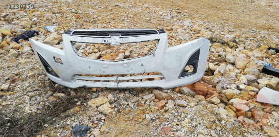 chevrolet cruze çıkma dolu ön tampon.