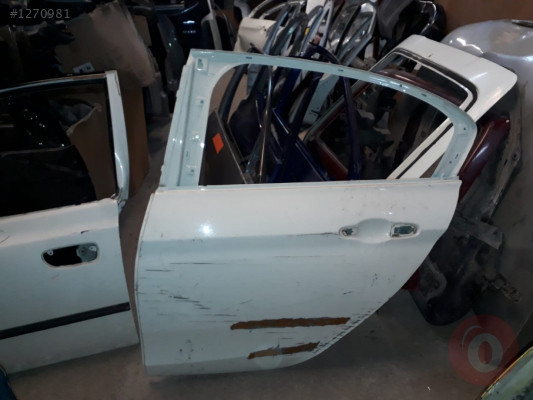 2018 FİAT EGEA SOL ARKA KAPI 1000 TL