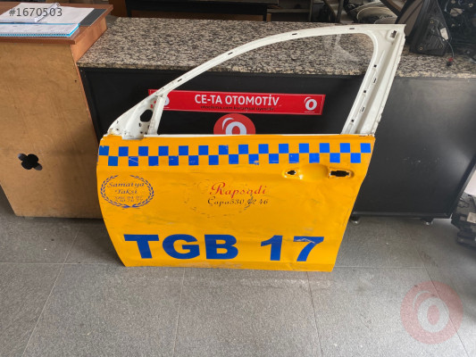 FİAT EGEA SOL ÖN KAPI ÇIKMA ORJİNAL SARI