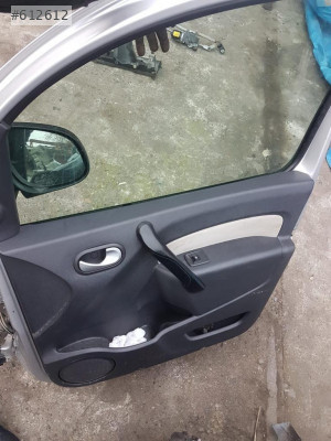 RENAULT KANGO 3 SAG ÖN KAPI DÖŞEMESİ ORJİNAL HATASIZ