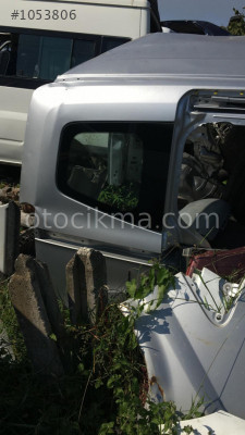 ford courier çıkma sağ çamurluk