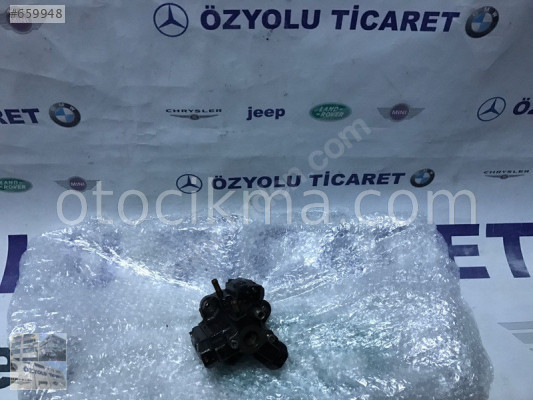 BMW 1 F20 2.0 DİESEL YAKIT POMPASI 0445010517-7810697
