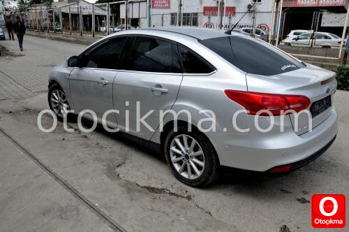 FORD FOCUS SEDAN SOL ARKA ÇAMURLUK HAKANOTO DAN