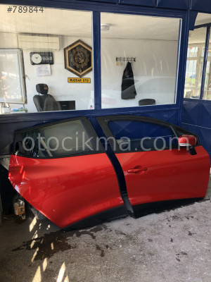 Clio 4 boyasız kapı