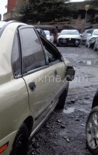 2001 model volvo s40 çıkma sağ arka kapı.