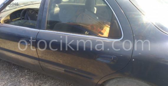 kia clarus 2.0 çıkma sol yan panel