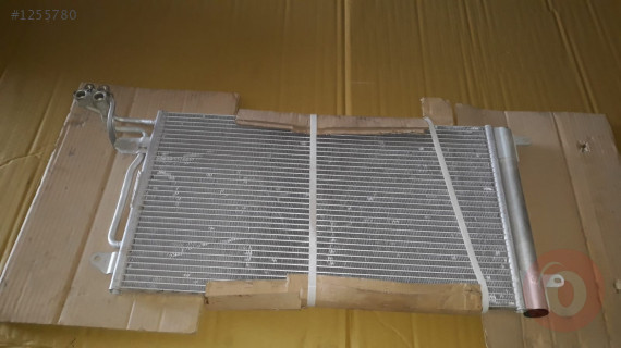 8FC351309 POLO İBİZA SIFIR ORİJİNAL KLIMA RADYATORU