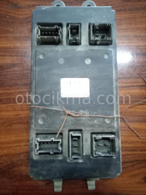 Mercedes mı164 20017 model konturol ünitesi