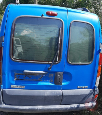 2002 Renault kangoo express 1.9 çıkma takım bagaj kapağı