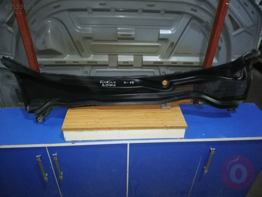 Fiat fiorino çıkma ön cam ızgarası