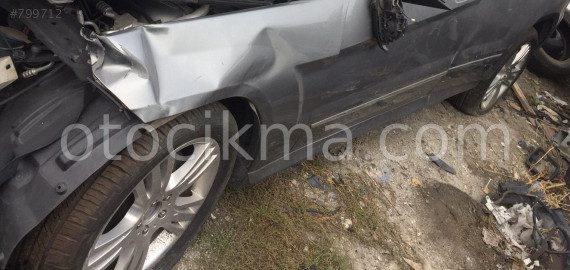 2014 MODEL MERCEDES GLK220 ÇIKMA ÇELİK JANT MEVCUTTUR.