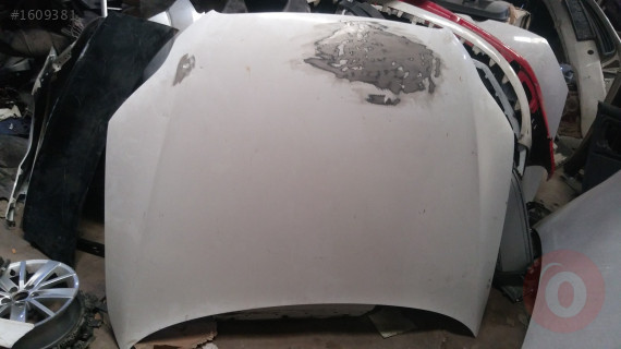 audi Q7 ön kaput  çıkma parçalar
