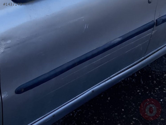 fiat albea çıkma sol ön kapı bandı