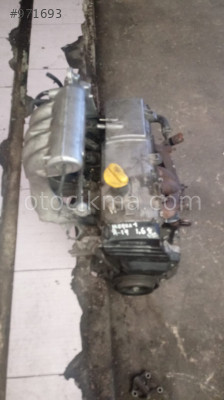 renault megane 1 1.6 8valf çıkma injection motor