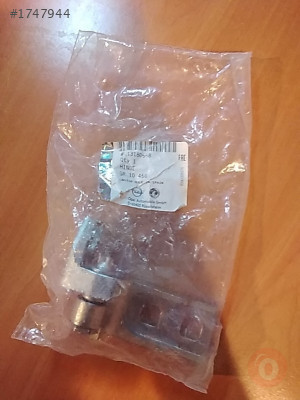 Opel corsa d sağ ön kapı mentesesi alt 13180568