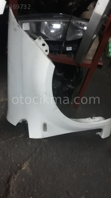 FIAT LİNEA SAĞ ÇAMURLUK VE TÜM ÇIKMA ORJİNAL PARÇALAR