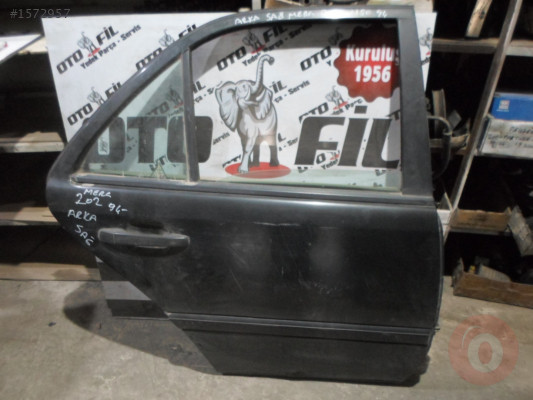 MERCEDES ARKA SAĞ 202 KASA C180 1994 SİYAH ÇIKMA