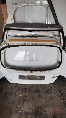 FORD FİESTA ARKA BAGAJ KAPISI BEYAZ ÇIKMA ORİJİNAL 2009-17