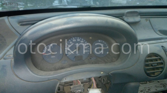 1998 2006 model renault kangoo 1.9 çıkma kilometre saati