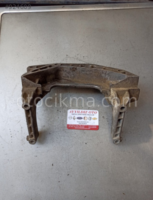 FİAT 1.3 MULTİJET MOTOR ALT KULAK 55182191