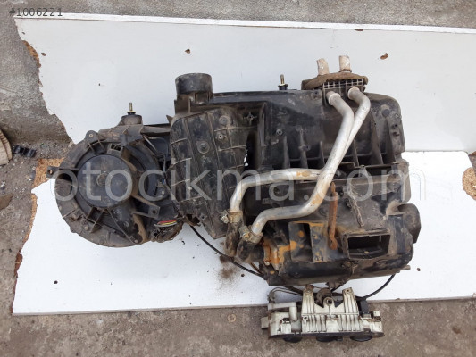 ÇIKMA FİAT DOBLO 1.4 BENZİNLİ KALORİFER KUTUSU