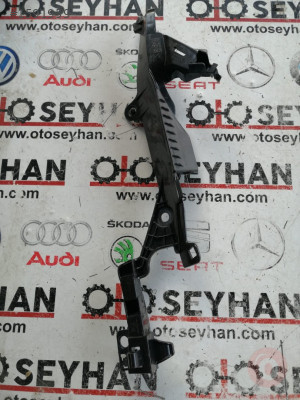 8V5880755 audi a3 2020 göğüs bağlantı braketi