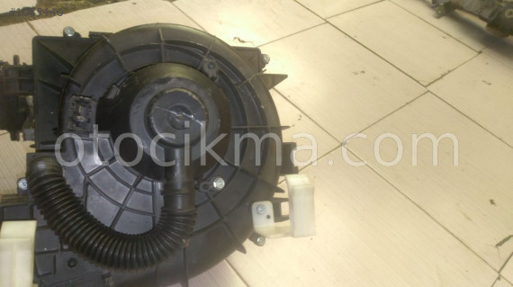 nissan primera çıkma kalorifer motoru