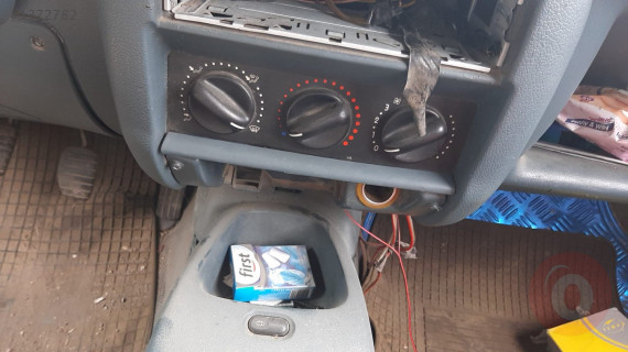 renault kangoo çıkma kalorifer paneli