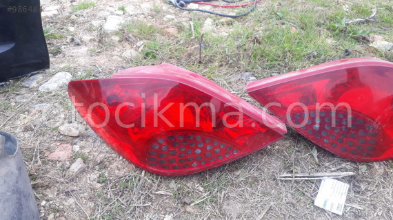 peugeot 207 çıkma takım stop lambası