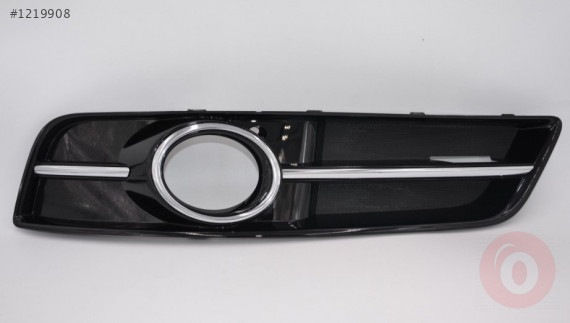 AUDİ A3 09-12  SİS KAPAĞI SAĞ (SİSLİ KROMLU) 8P0807682J T94