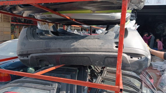 DACIA DUSTER ARKA TAMPON ÇELİKLER OTO ÇIKMA