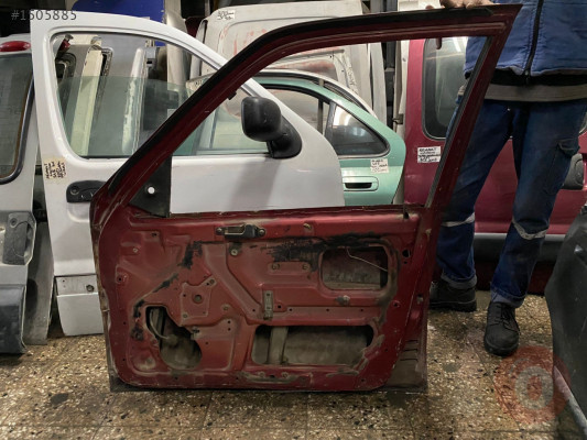 HYUNDAİ SONATO SAĞ ÖN KAPI ORJİNAL ÇIKMA 1991 MODEL