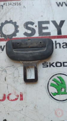 3G0857705A vw passat b8 ön emniyet kemeri tokası