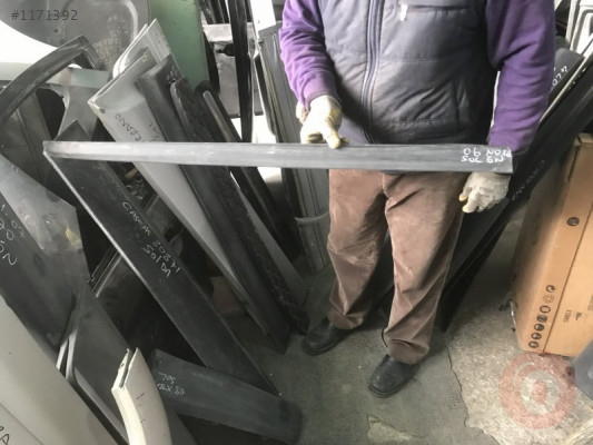NOTE SOL ÖN KAPI ÇITASI NİSSAN ORJİNAL ÇIKMA PARÇA