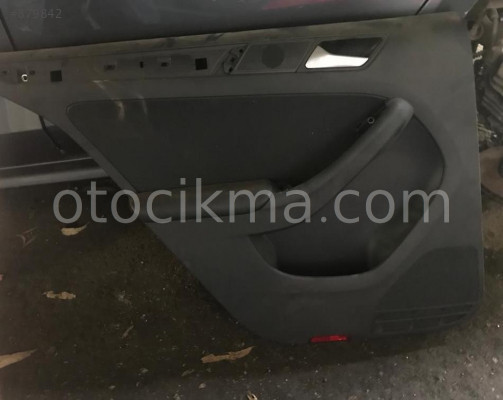 WOLKSVAGEN JETTA 2013 ÇIKMA SOL ARKA KAPI DÖŞEMESİ
