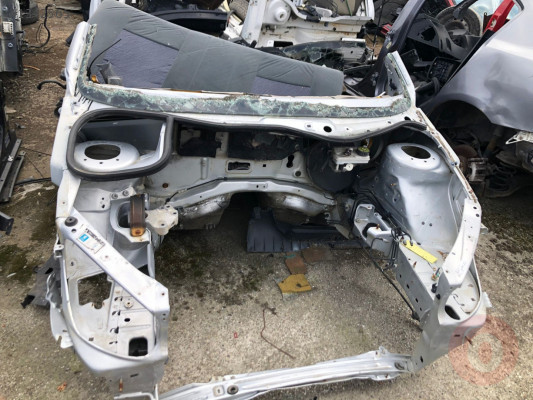 Peugeot 206 Komple Ön Hatasız Orjinal Çıkma