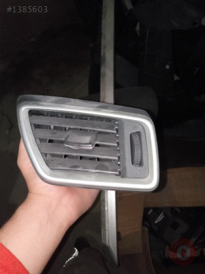 Nissan Qashqai J11 Sağ Üfleme Izgarası 2014-2021