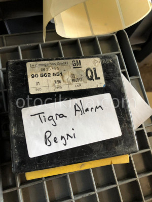 Opel Tigra Alarm beyni hatasız orjinal çıkma