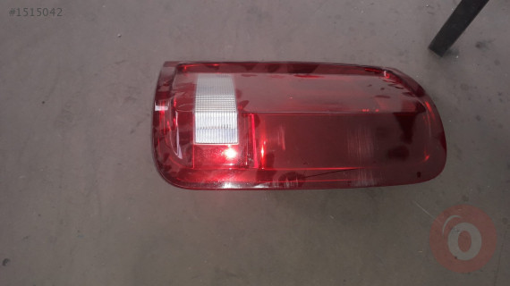 2h1945096a amarok sag arka stop