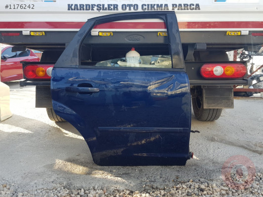 Ford focus arka sag kapı mavi renk
