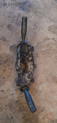 peugeot 306 çıkma sinyal silecek ünitesi